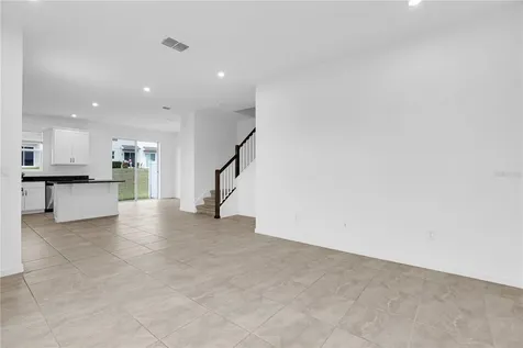 1100 Lakeshore Breeze Place Kissimmee FL 34747