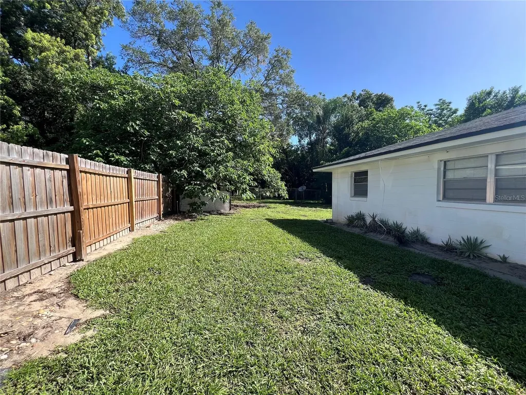 1238 Woodmere Drive Altamonte Springs FL 32714