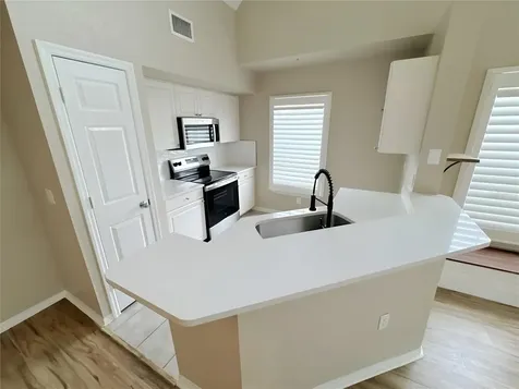 5531 Rosehill Road Sarasota FL 34233