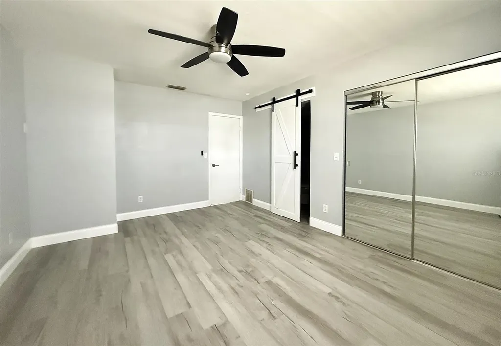 1231 Illinois Avenue Palm Harbor FL 34683