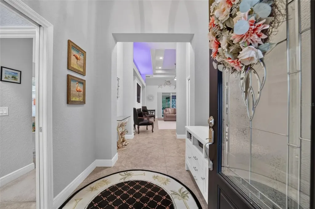 10212 Julia Isles Avenue Oxford FL 34484