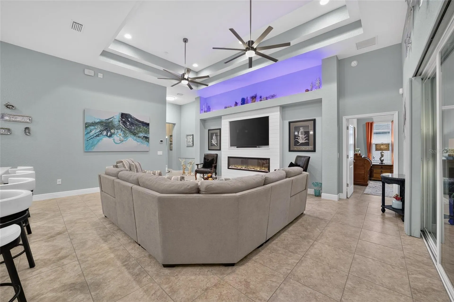 10212 Julia Isles Avenue Oxford FL 34484