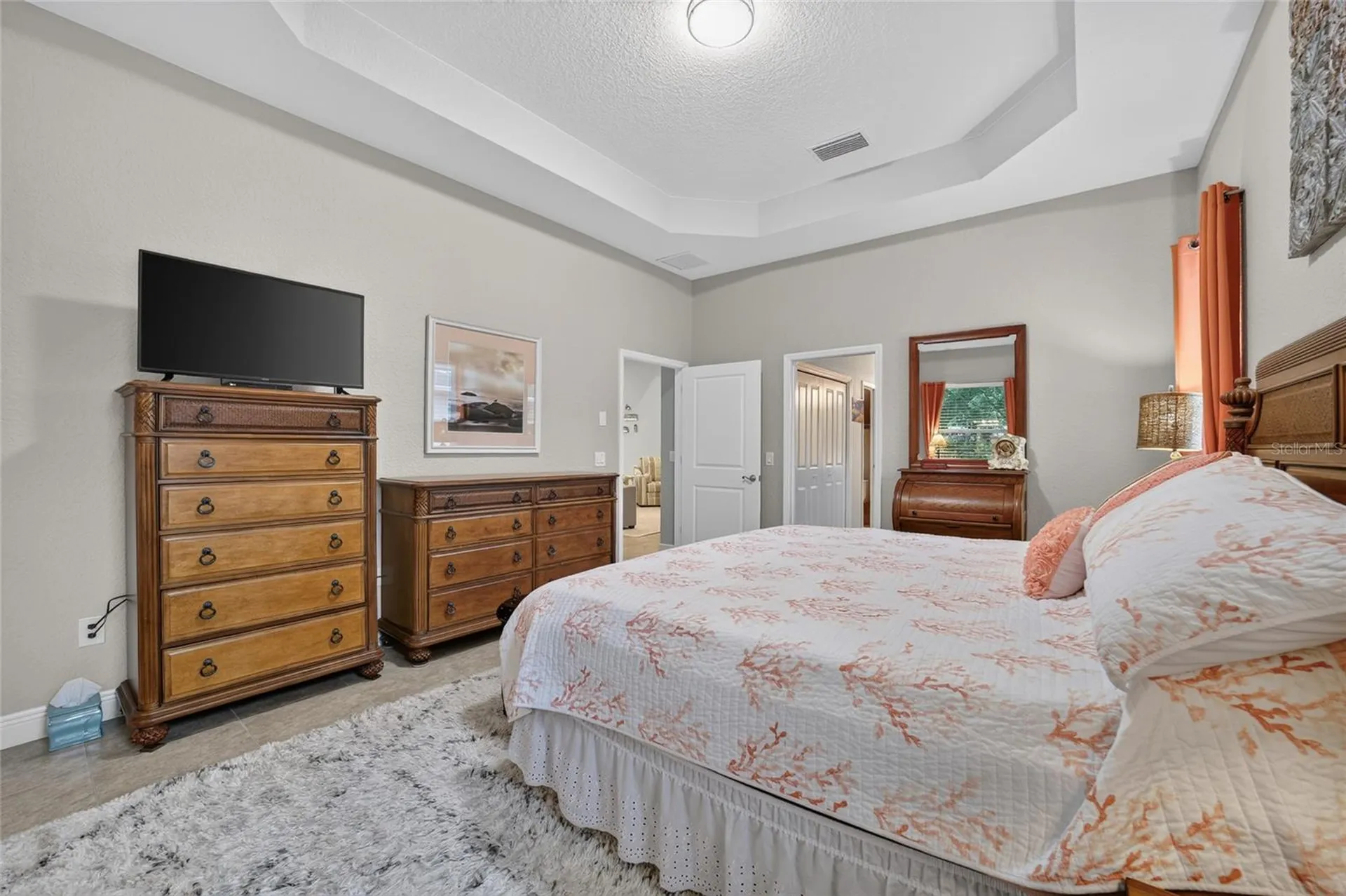 10212 Julia Isles Avenue Oxford FL 34484