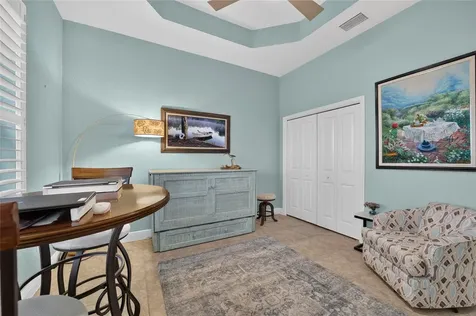 10212 Julia Isles Avenue Oxford FL 34484