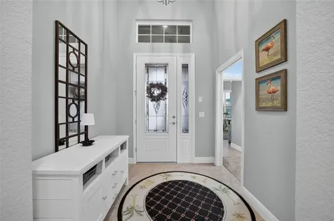 10212 Julia Isles Avenue Oxford FL 34484