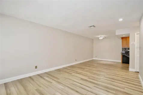 2942 Plaza Terrace Drive Orlando FL 32803