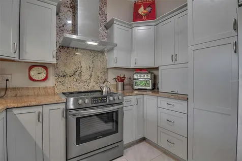 3410 Avenida Madera Bradenton FL 34210