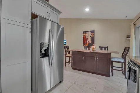 3410 Avenida Madera Bradenton FL 34210