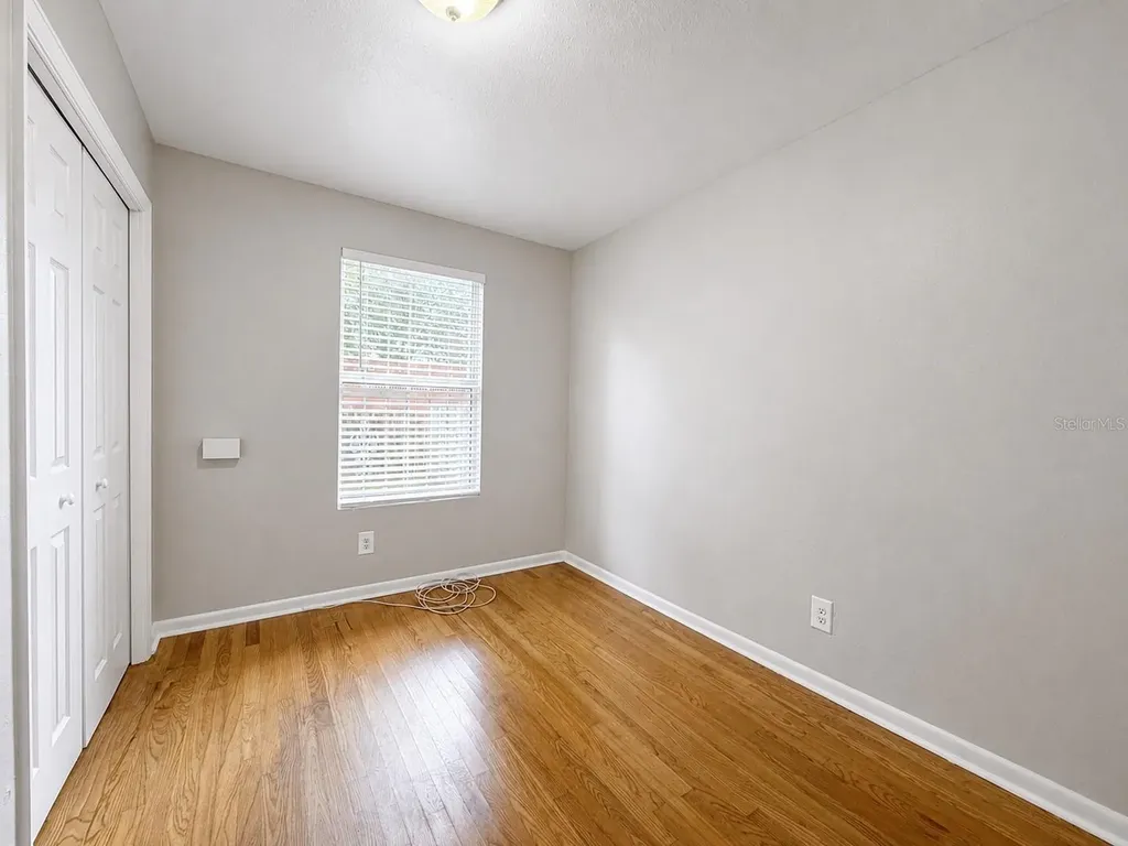 2124 W Chestnut Street Tampa FL 33607