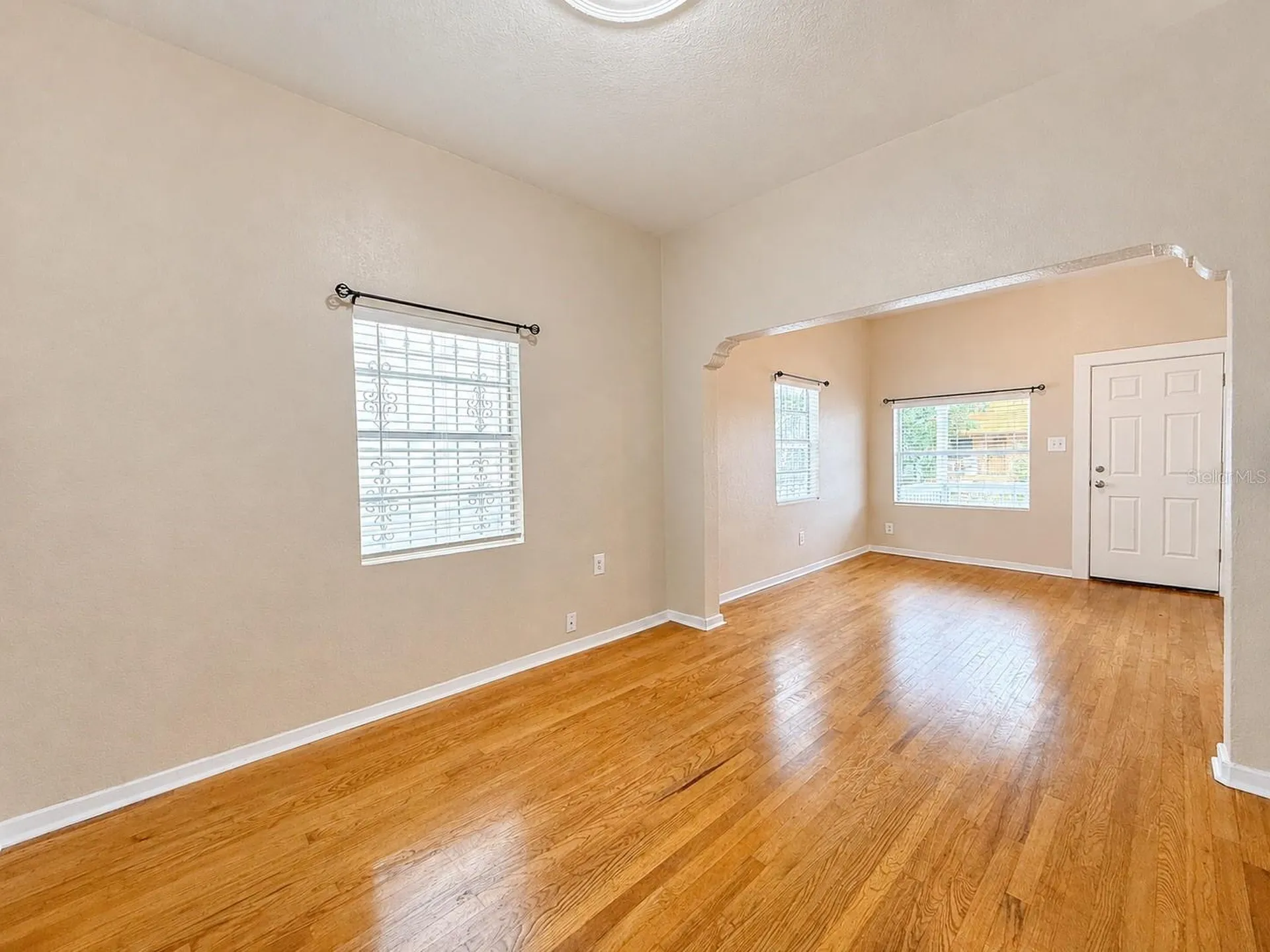 2124 W Chestnut Street Tampa FL 33607