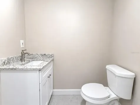 2124 W Chestnut Street Tampa FL 33607