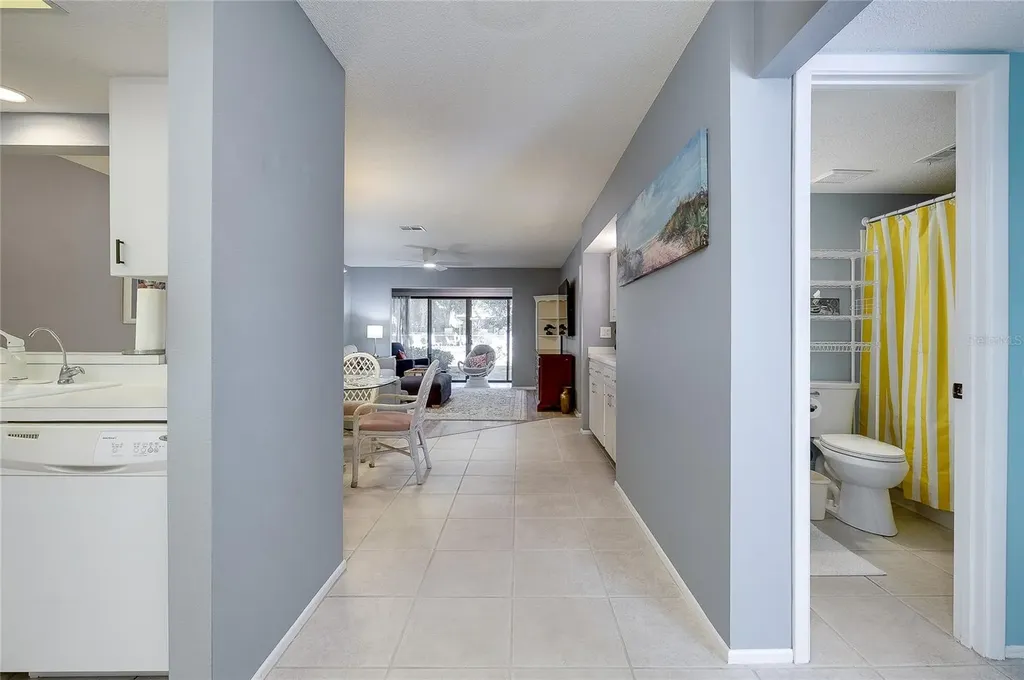 360 Three Lakes Lane Venice FL 34285