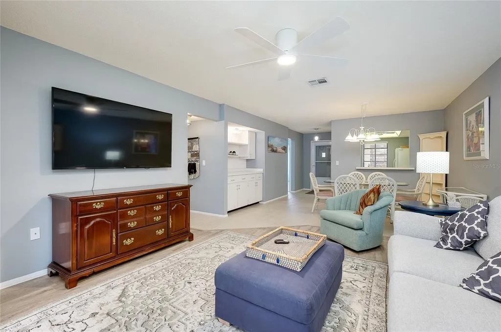 360 Three Lakes Lane Venice FL 34285