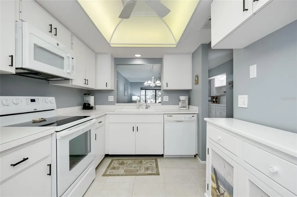 360 Three Lakes Lane Venice FL 34285