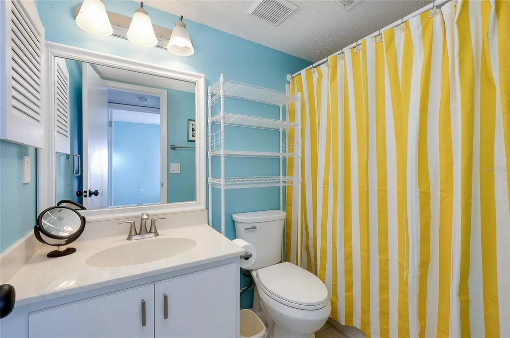 360 Three Lakes Lane Venice FL 34285