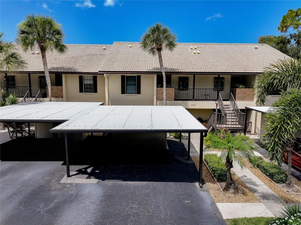 360 Three Lakes Lane Venice FL 34285