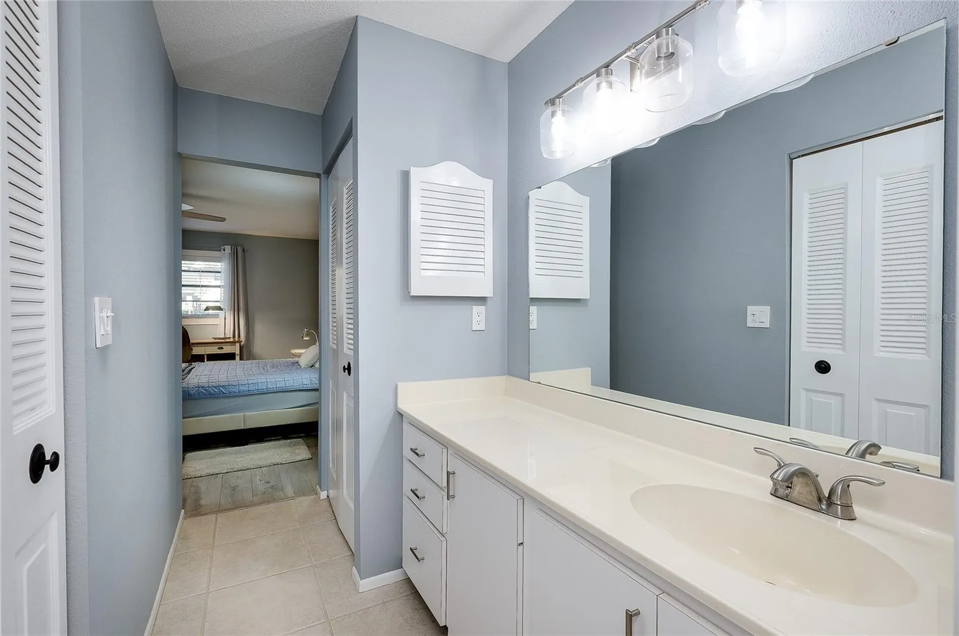 360 Three Lakes Lane Venice FL 34285