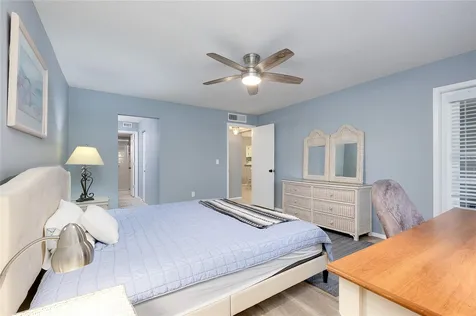 360 Three Lakes Lane Venice FL 34285
