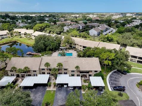 360 Three Lakes Lane Venice FL 34285