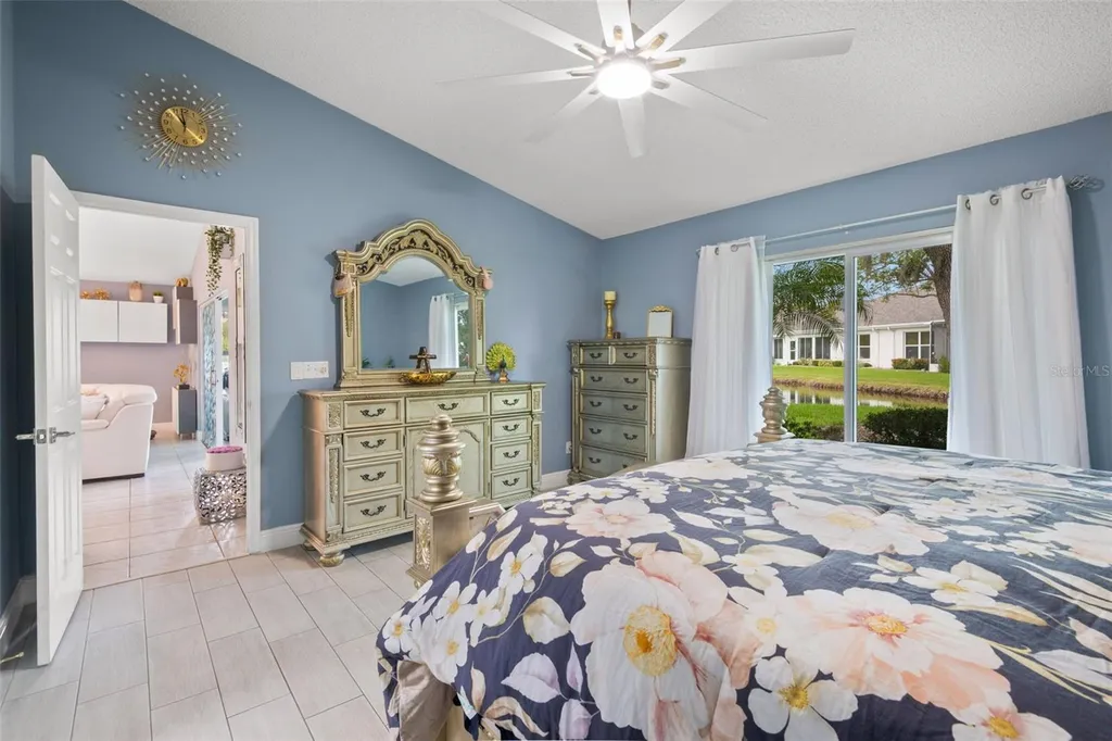 713 Manchester Woods Drive Sun City Center FL 33573