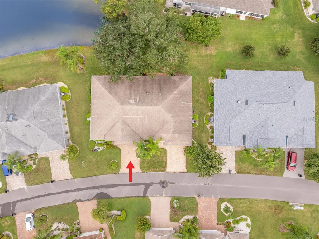 713 Manchester Woods Drive Sun City Center FL 33573