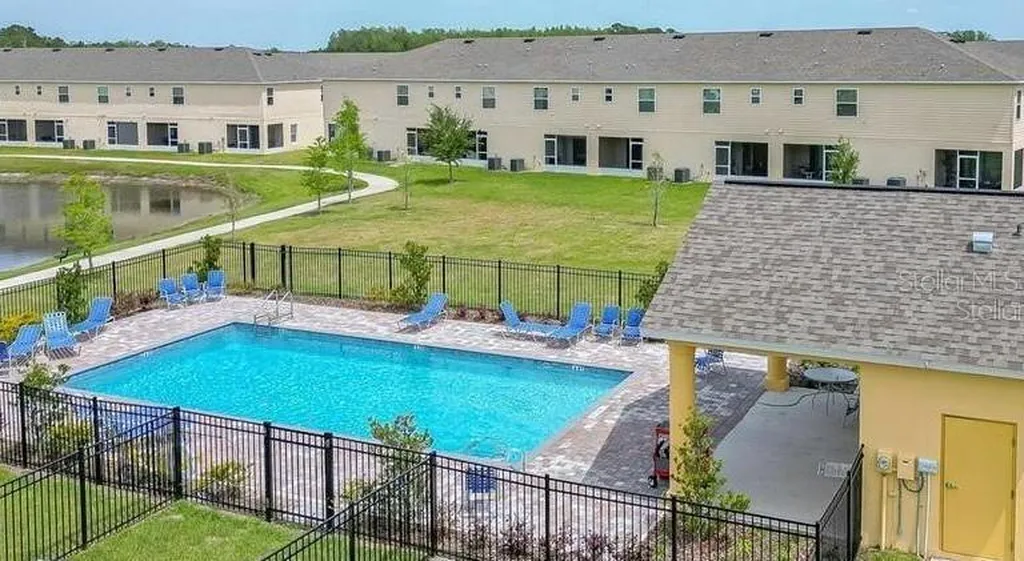1236 South Beach Circle Kissimmee FL 34746