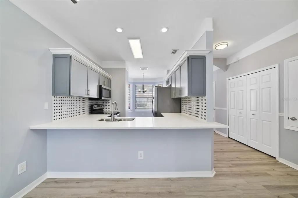 1236 South Beach Circle Kissimmee FL 34746