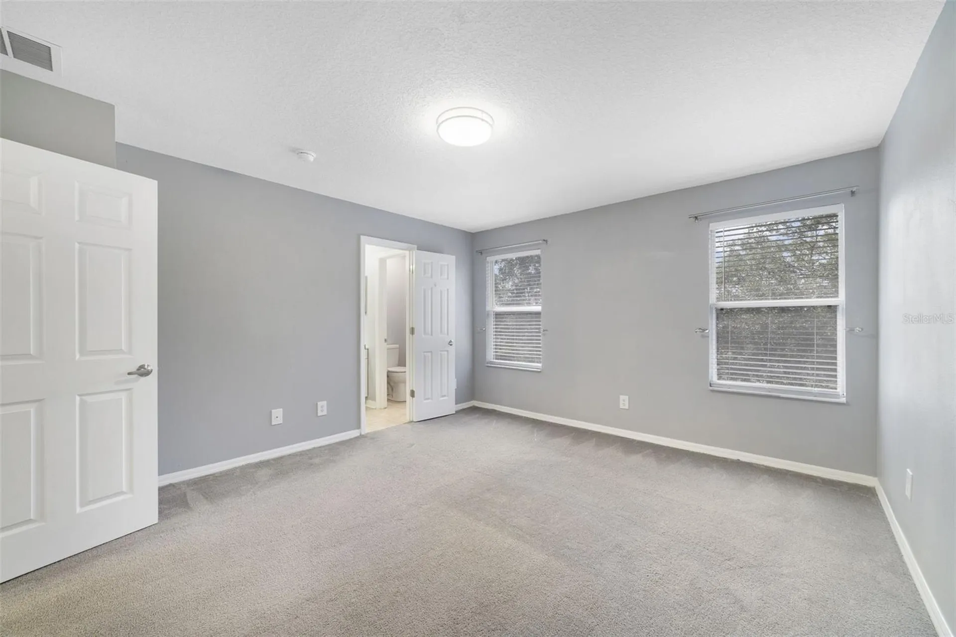 1236 South Beach Circle Kissimmee FL 34746