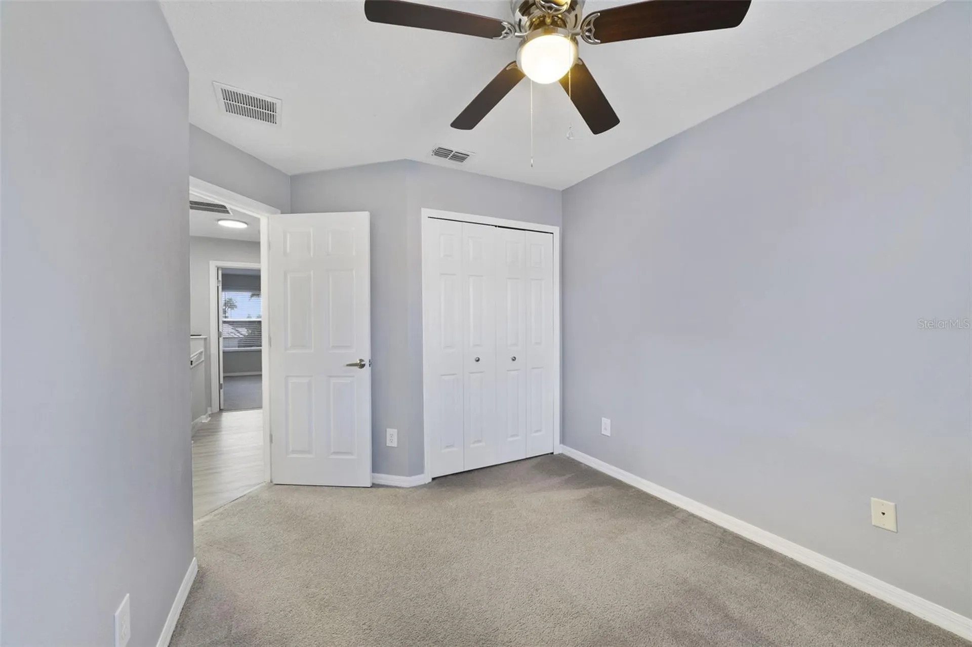 1236 South Beach Circle Kissimmee FL 34746