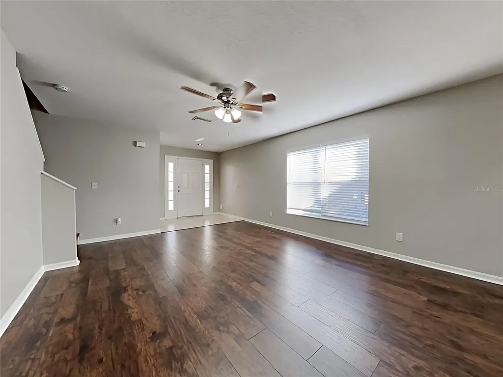 404 Summer Sails Drive Valrico FL 33594