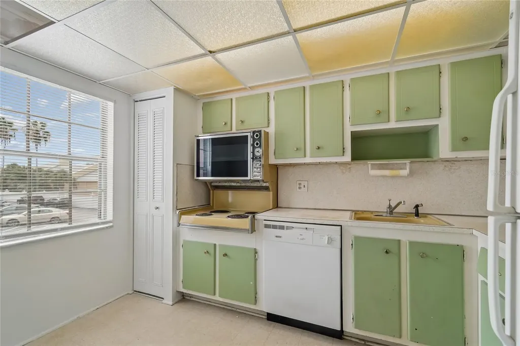 1900 68th Street N St Petersburg FL 33710