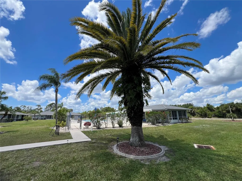 12274 SW Egret Circle Lake Suzy FL 34269