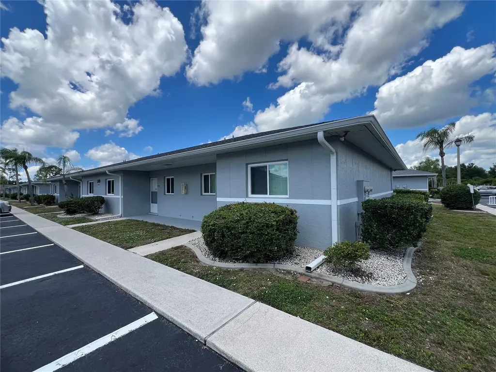 12274 SW Egret Circle Lake Suzy FL 34269