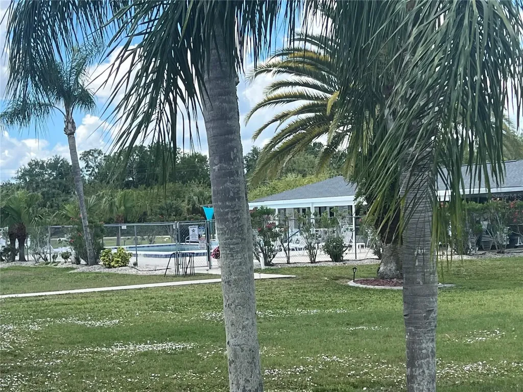12274 SW Egret Circle Lake Suzy FL 34269