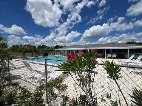 12274 SW Egret Circle Lake Suzy FL 34269