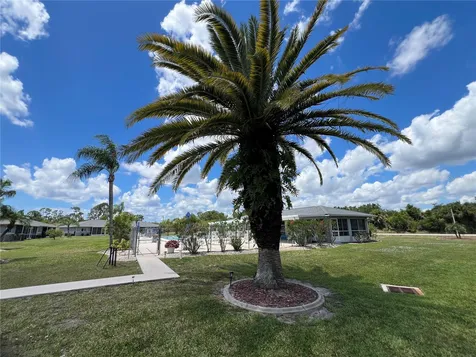 12274 SW Egret Circle Lake Suzy FL 34269