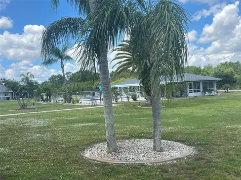 12274 SW Egret Circle Lake Suzy FL 34269
