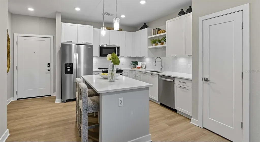 32511 Sugarplum Loop Wesley Chapel FL 33543