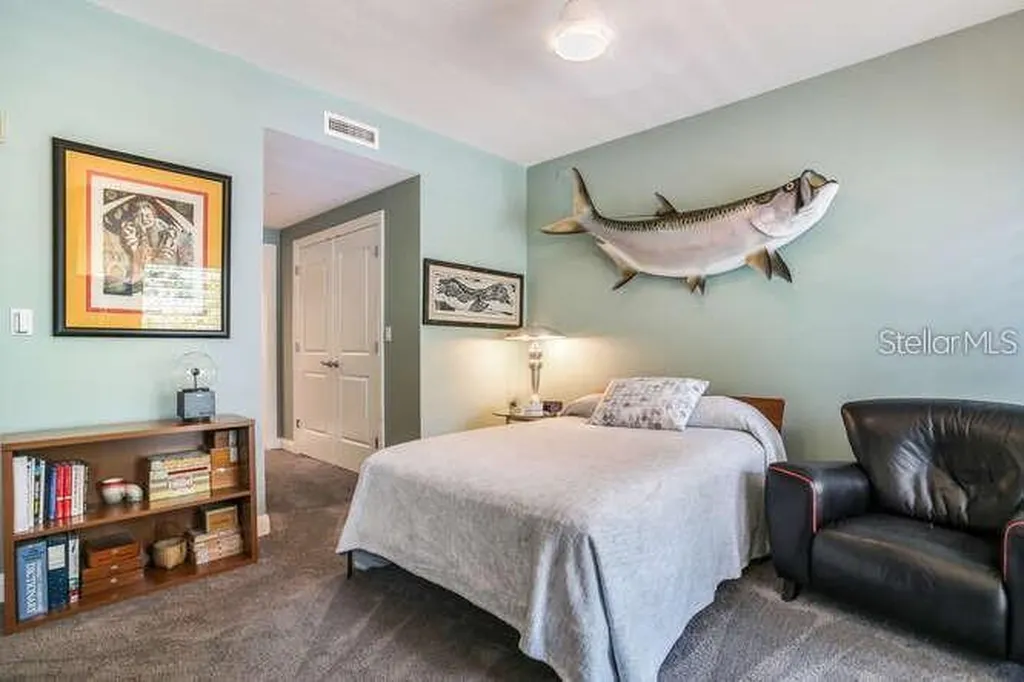 450 Knights Run Avenue Tampa FL 33602