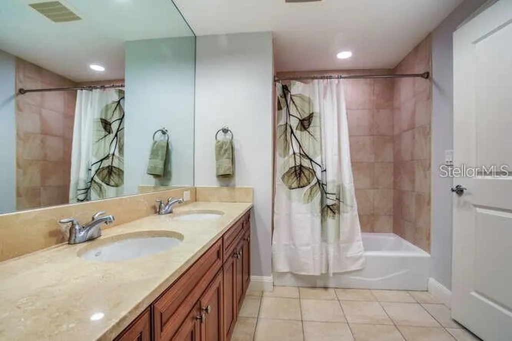 450 Knights Run Avenue Tampa FL 33602