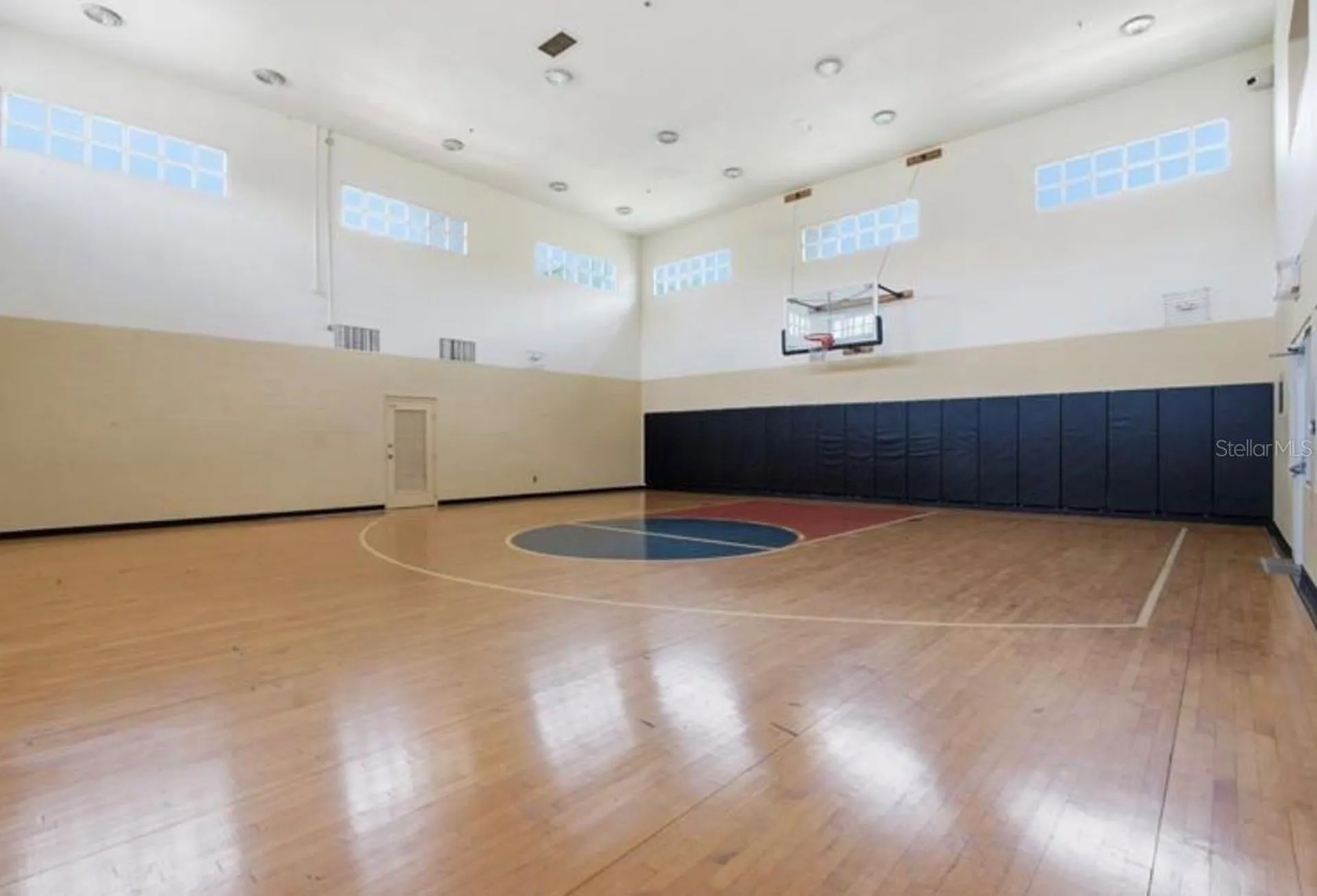 2400 Feather Sound Drive Clearwater FL 33762