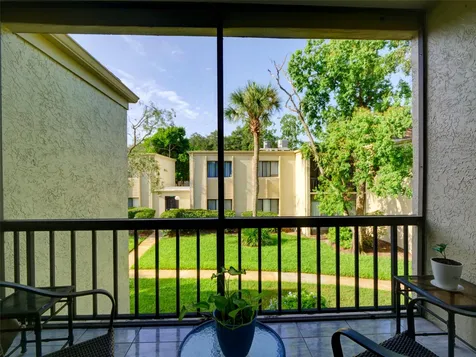 3242 S Semoran Boulevard Orlando FL 32822