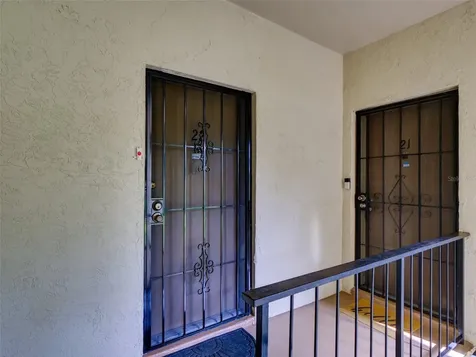 3242 S Semoran Boulevard Orlando FL 32822