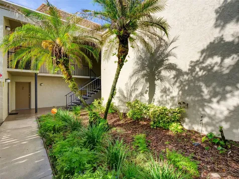 3242 S Semoran Boulevard Orlando FL 32822