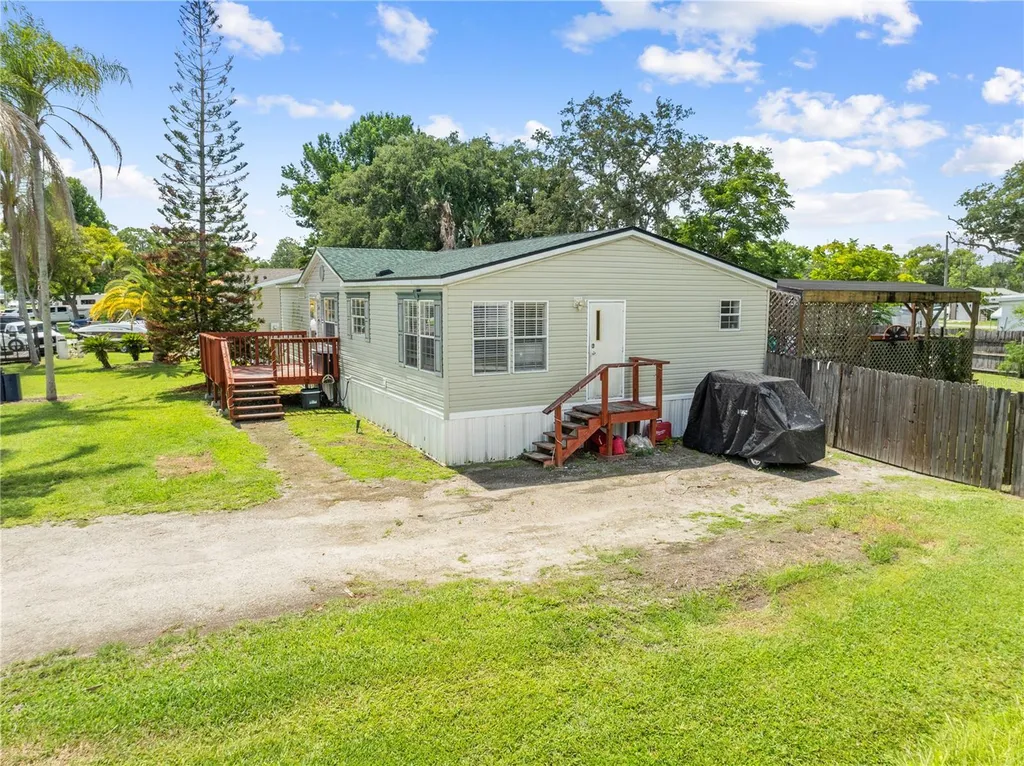 6411 Woods Street St Cloud FL 34771