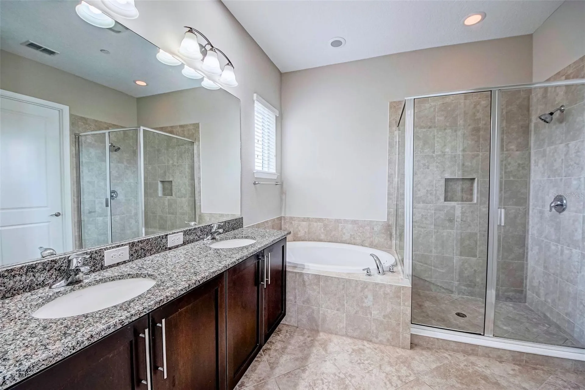 13851 Schrock Avenue Orlando FL 32827