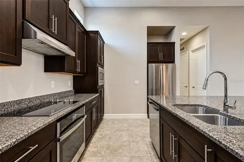 13851 Schrock Avenue Orlando FL 32827