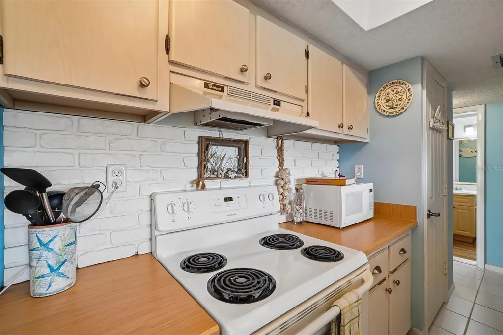 450 S Gulfview Boulevard Clearwater Beach FL 33767