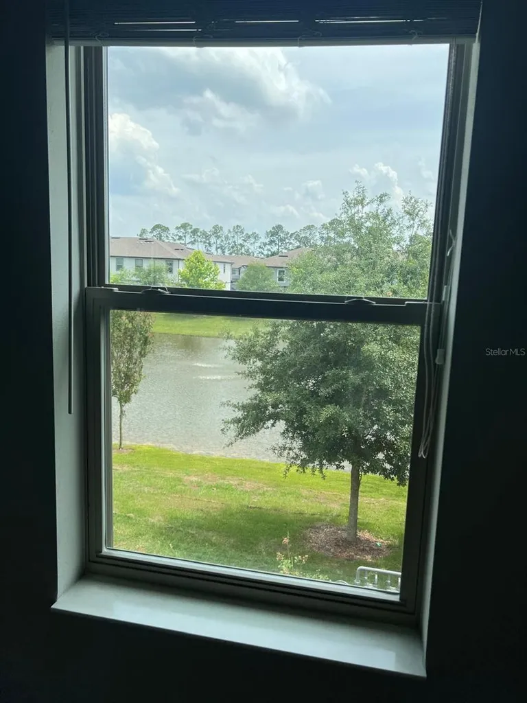393 Evertree Loop Sanford FL 32771