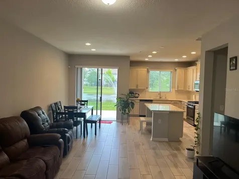 393 Evertree Loop Sanford FL 32771